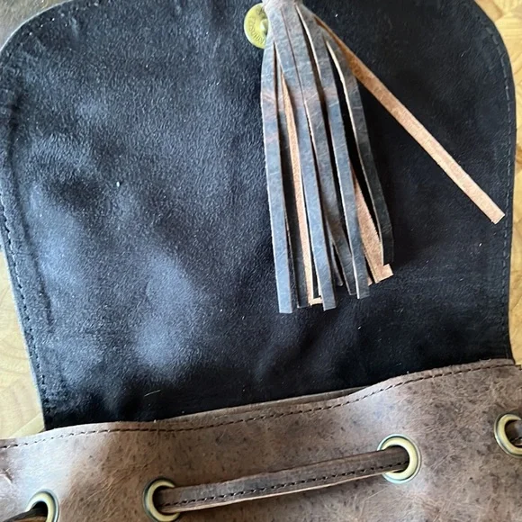 SALE BOHO CHIC Genuine brown buffalo leather bag backpack flap tassel New - Picture 10 of 12